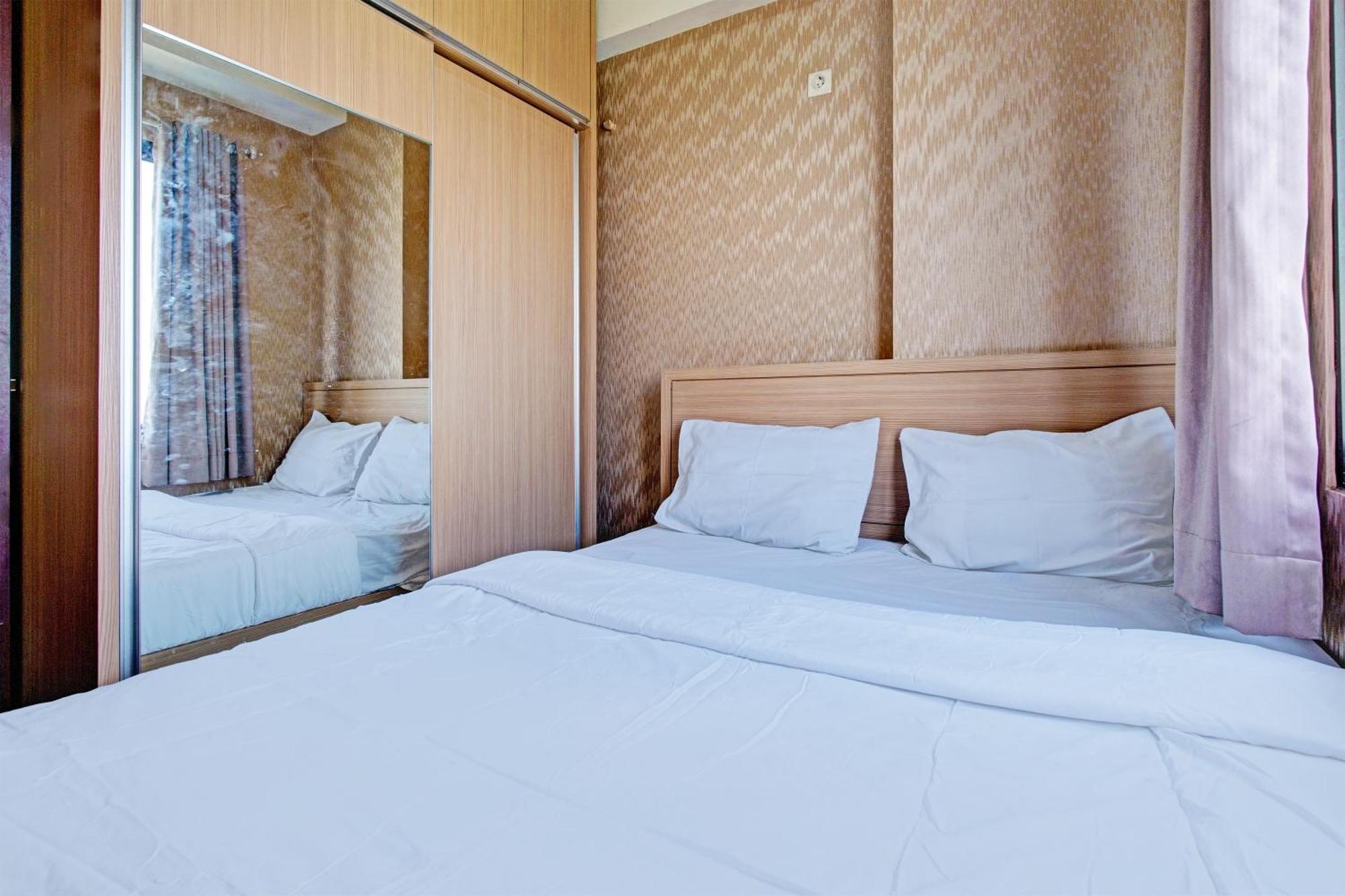 Oyo Life 93170 Apartement Gateway Cicadas By Mr Pro Bandung Exterior photo